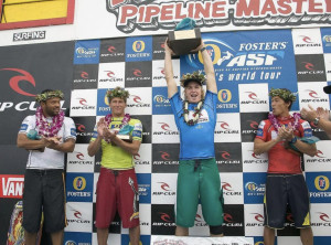 VANSノースショア　ハワイ2024 パイプマスターズ　ビーチタオル VANSノースショア ハワイ2024 パイプマスターズ ビーチタオル