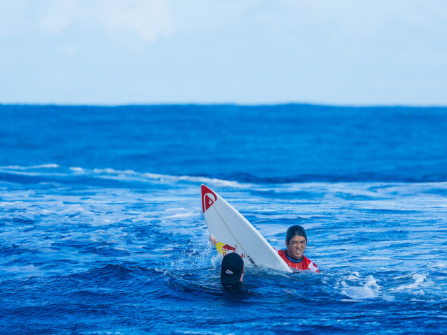 速報】五十嵐カノア、世界ランキング後退。ファイナル5を逃す | THE